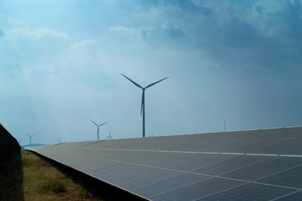 CleanMax-Wind-Solar